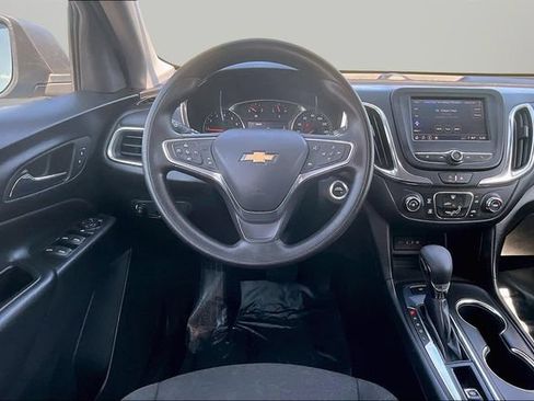 Used 2023 Chevrolet Equinox LT AWD/4WD image 5
