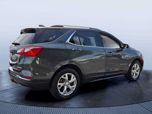 Used 2019 Chevrolet Equinox Premier FWD image 5