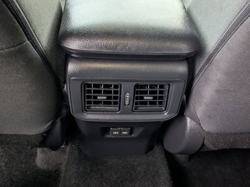 Used 2025 Toyota RAV4 XLE image 16