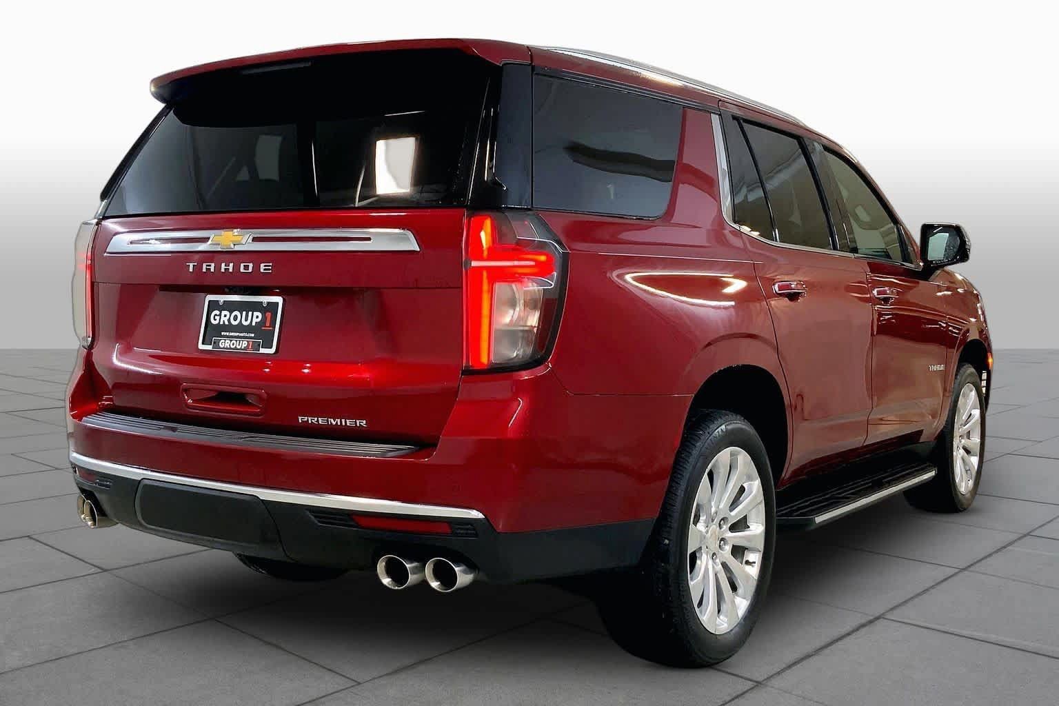 Used 2024 Chevrolet Tahoe Premier AWD/4WD image 12
