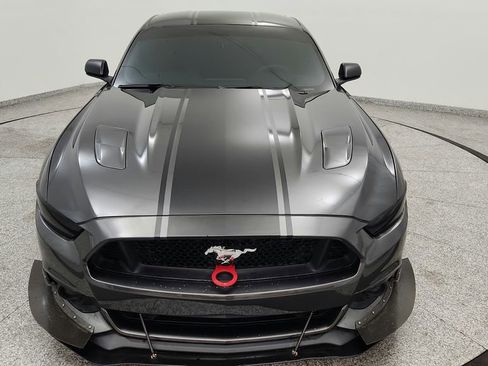 Used 2016 Ford Mustang GT RWD image 9