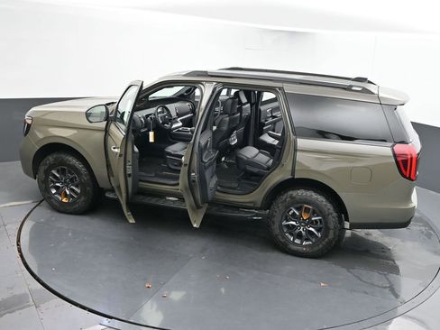 New 2025 Ford Expedition Tremor image 52