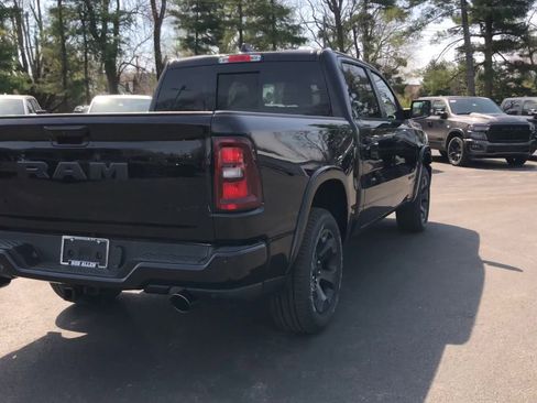 New 2026 RAM 1500 4x4 Crew Cab image 7