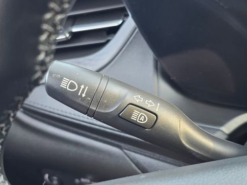 Used 2024 Buick Encore GX Sport Touring FWD image 39