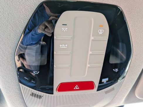 New 2026 Kia K4 FWD image 21