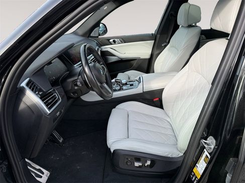 Certified 2023 BMW X5 M50i w/ Executive Package image 2