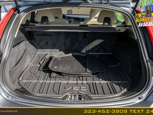 Used 2017 Volvo V60 T5 Platinum FWD image 17