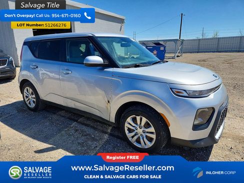 Used 2020 Kia Soul LX FWD image 5