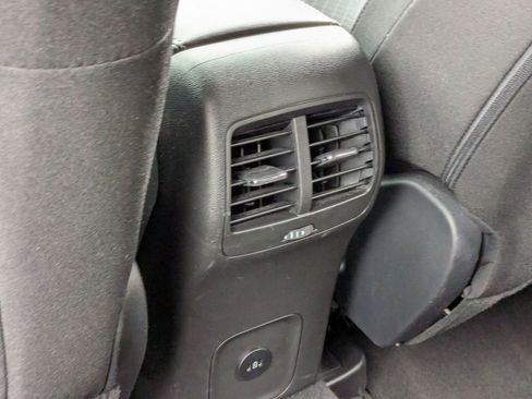 Used 2025 Ford Escape Active AWD/4WD image 26