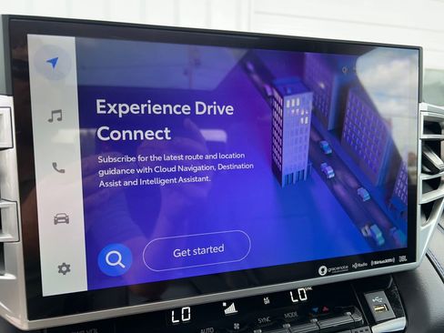 Used 2023 Toyota Tundra Platinum image 29