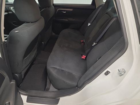 Used 2015 Nissan Altima 2.5 S w/ Power Driver Seat Package image 10