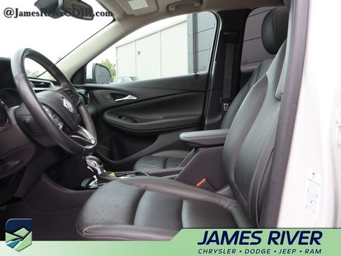Used 2023 Buick Encore GX Essence w/ Experience Buick Package AWD/4WD image 23