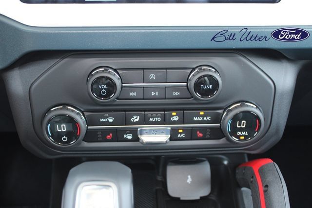 New 2026 Ford Bronco Heritage Edition AWD/4WD image 13