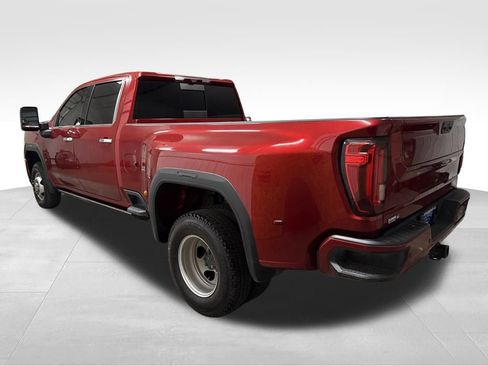 Used 2022 GMC Sierra 3500 Denali w/ Technology Package image 2