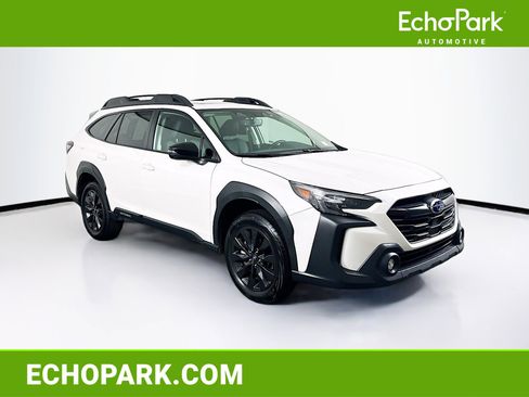 Used 2025 Subaru Outback Onyx Edition AWD/4WD image 1