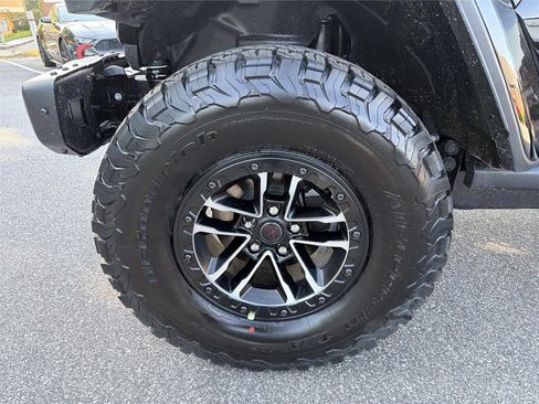 New 2026 Jeep Wrangler Unlimited Rubicon AWD/4WD image 7