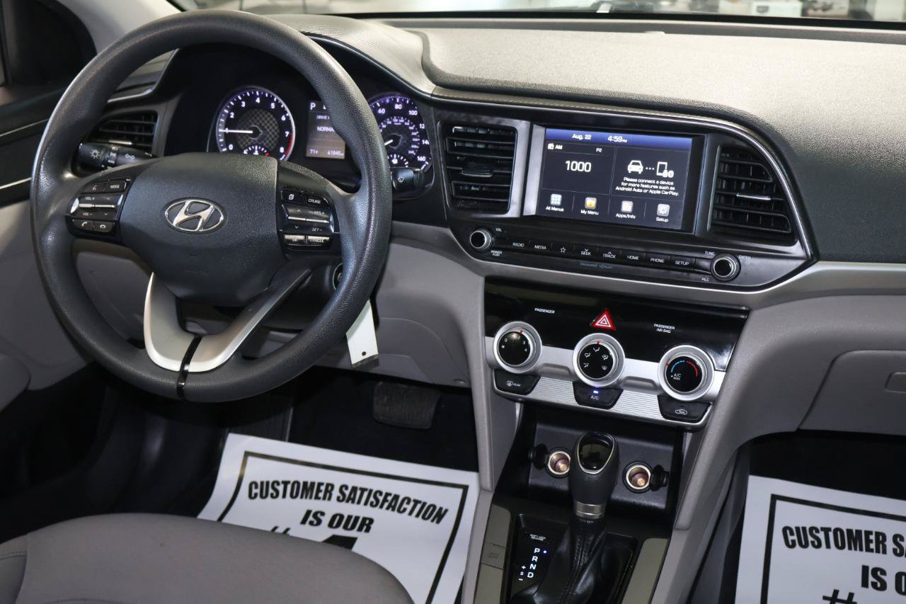 Used 2019 Hyundai Elantra SEL FWD image 24