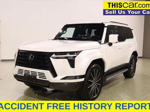 Used 2024 Lexus GX 550 w/ Accessory Package (2T) AWD/4WD image 4