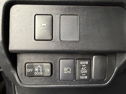 Certified 2021 Toyota Tacoma TRD Off-Road w/ Technology Package AWD/4WD image 29