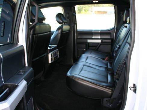 Used 2018 Ford F150 Lariat w/ Equipment Group 502A Luxury AWD/4WD image 27