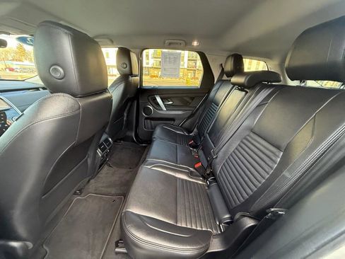 Used 2022 Land Rover Discovery Sport S image 21