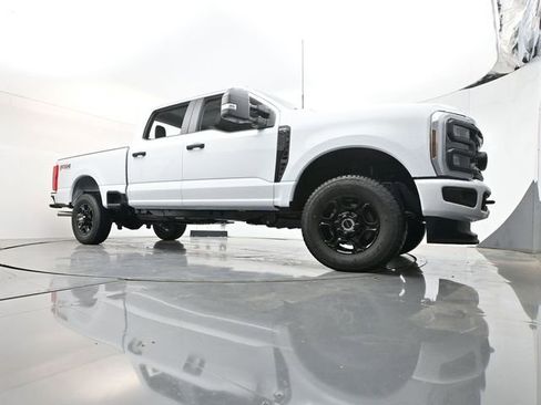 New 2026 Ford F250 4x4 Crew Cab Super Duty image 26