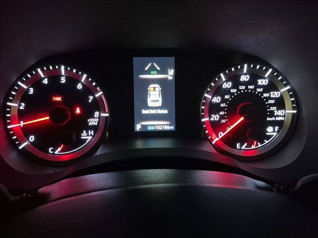 Used 2022 Toyota Highlander L FWD image 9