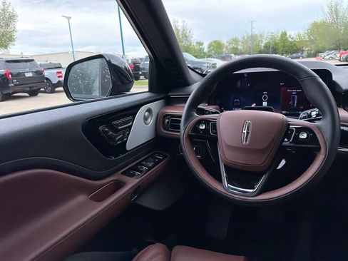 New 2026 Lincoln Aviator Reserve AWD/4WD image 18