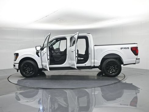 Certified 2025 Ford F150 XLT w/ Equipment Group 302A MID AWD/4WD image 39