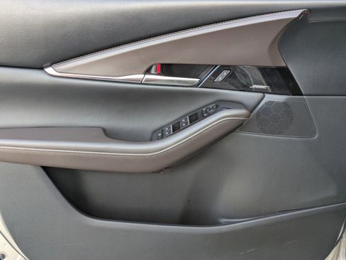 Used 2024 MAZDA CX-30 AWD 2.5 S w/ Premium Package image 9