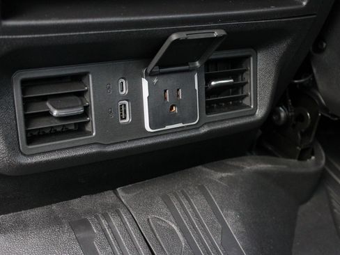 New 2026 GMC Sierra 1500 Elevation w/ Elevation Select Package AWD/4WD image 22