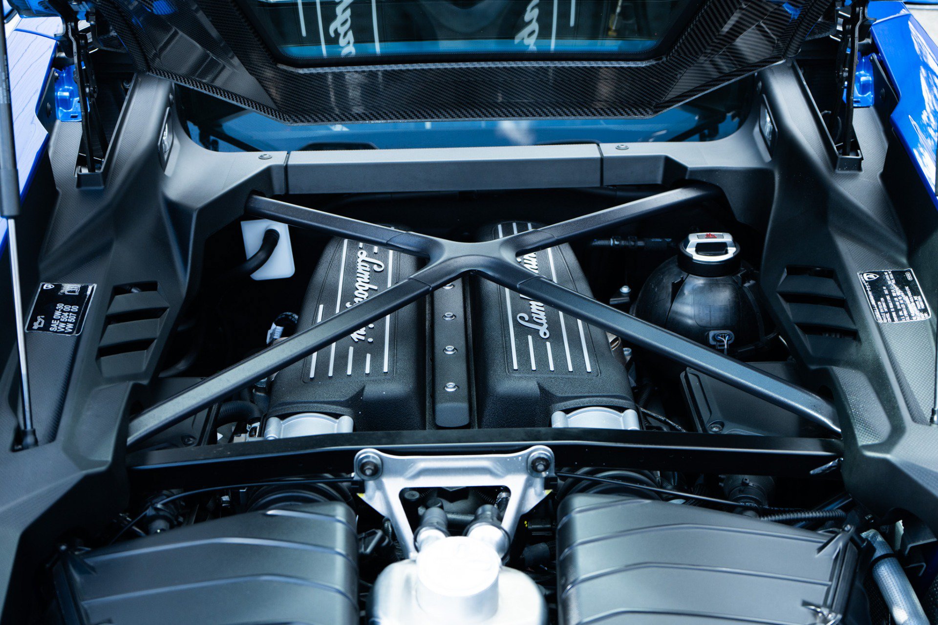 Used 2023 Lamborghini Huracan Tecnica RWD image 47