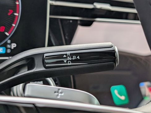 Used 2025 Mercedes-Benz E 350 Sedan image 21