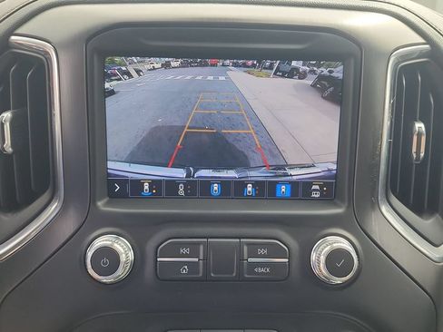 Used 2021 GMC Sierra 1500 AT4 w/ AT4 Premium Package AWD/4WD image 15