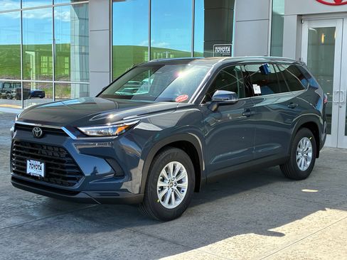 New 2026 Toyota Grand Highlander XLE image 19