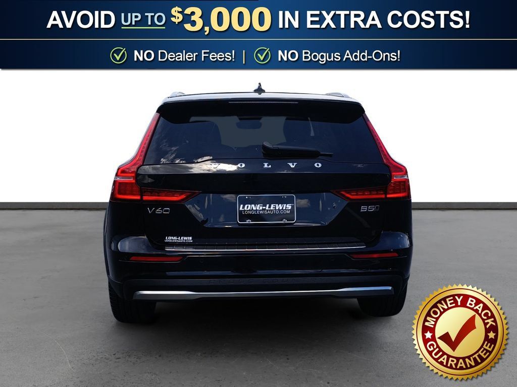 Used 2024 Volvo V60 B5 Cross Country Plus w/ Protection Package Premier AWD/4WD image 5