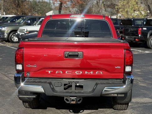 Certified 2022 Toyota Tacoma SR5 image 7