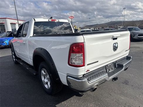 Used 2021 RAM 1500 Big Horn image 12