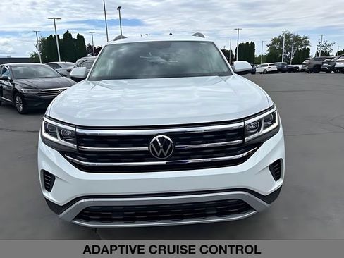 Used 2023 Volkswagen Atlas SE w/ Black Wheel Package AWD/4WD image 8