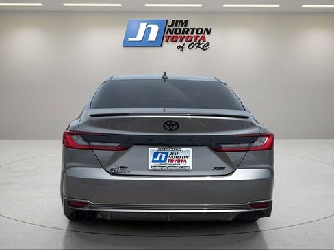 Used 2025 Toyota Camry XSE FWD image 6