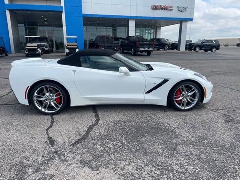 Used 2015 Chevrolet Corvette Stingray Convertible w/ 3LT Preferred Equipment Group image 4