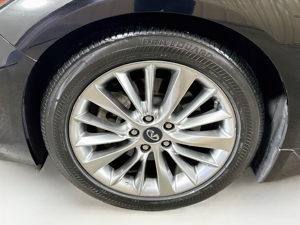 Certified 2019 INFINITI Q50 Luxe w/ Essential Package (3.0T Luxe) RWD image 42