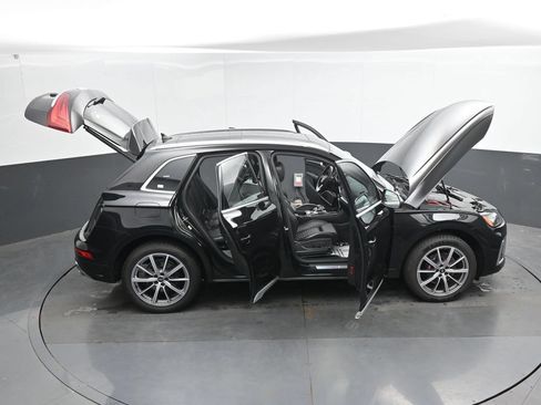 Used 2023 Audi SQ5 Premium Plus w/ Premium Plus Package AWD/4WD image 51