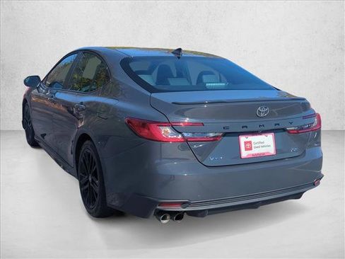 Certified 2025 Toyota Camry SE image 8