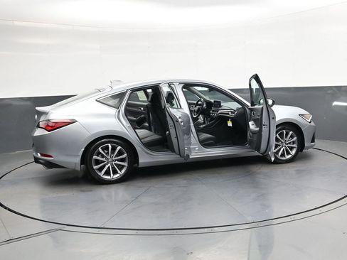 Used 2025 Acura Integra FWD image 37