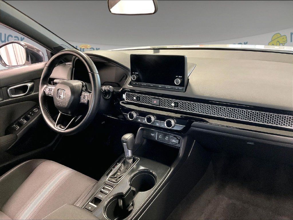 Used 2025 Honda Civic Sport image 14