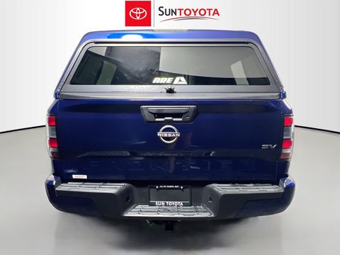Used 2023 Nissan Frontier SV RWD image 5