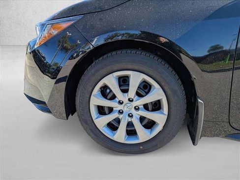 Used 2026 Toyota Corolla LE FWD image 9