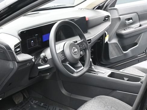 New 2026 Nissan Kicks SV w/ SV Premium Package AWD/4WD image 7