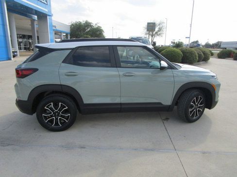 New 2026 Chevrolet TrailBlazer ACTIV w/ Convenience Package FWD image 8